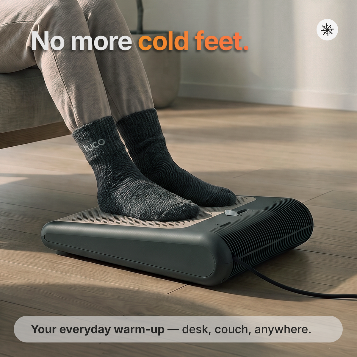 No more cold feet: TUCO Foot Warmer Dark under a desk